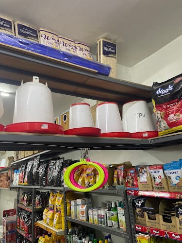 Malik Pet Feeds & Accessories